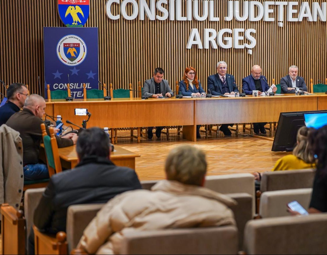 Conferință de presă la Argeș: proiecte europene și investiții strategice pentru viitor
