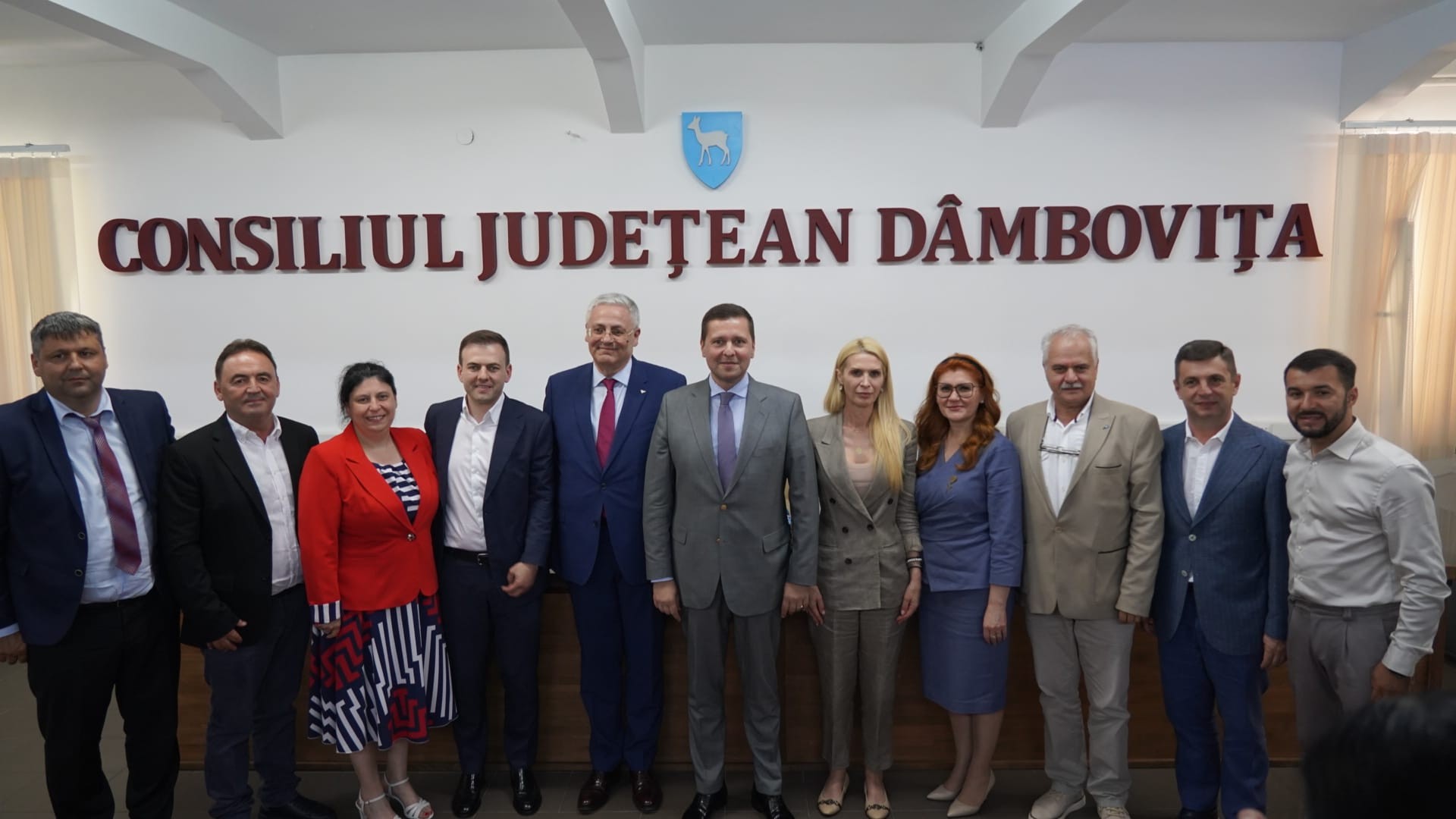 ADR Sud-Muntenia a semnat nouă contracte de finanțare pentru investiții de peste 221 milioane de lei în județul Dâmbovița